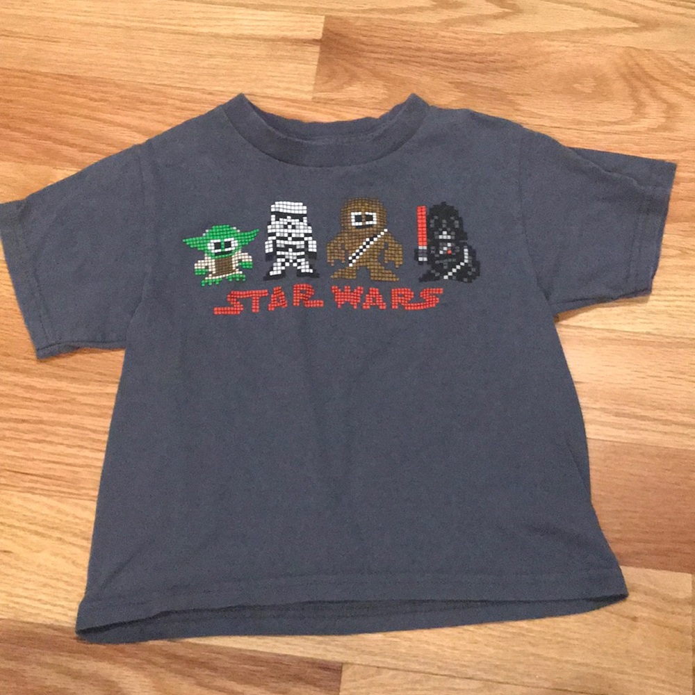 Size 4 kids Star Wars T-shirt